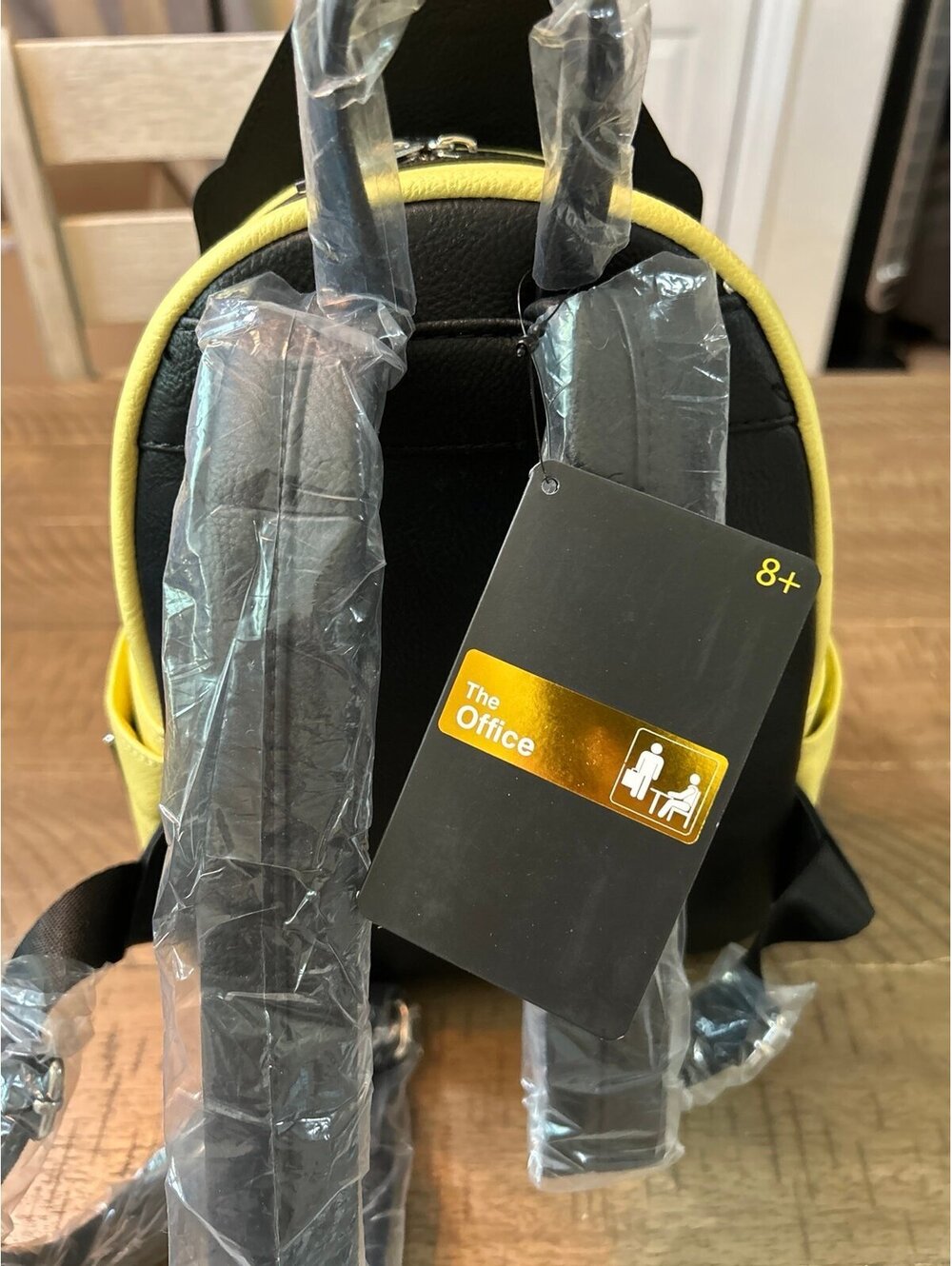 Loungefly The Office Dwight Schrute Elf Mini Backpack NWT - Picture 6 of 7